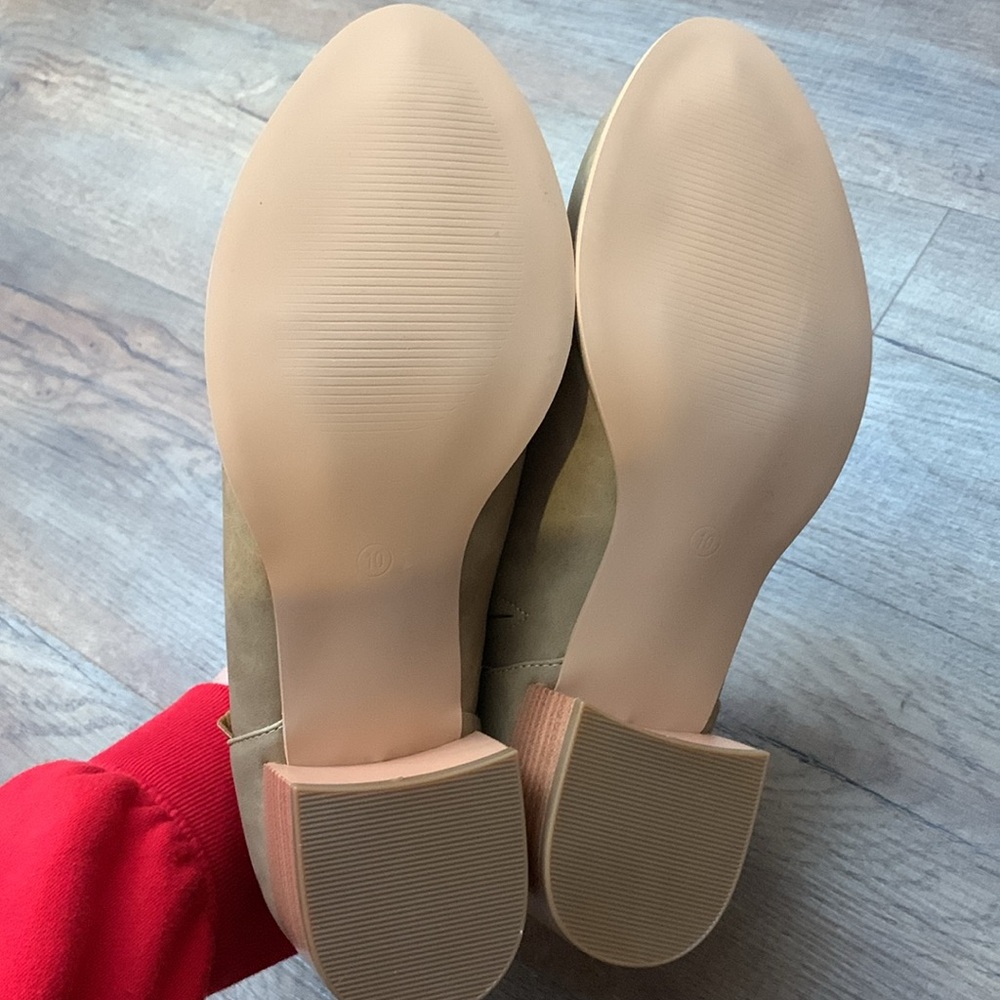 NWOT bootie - Picture 4 of 4